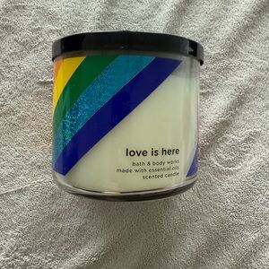 Bath & Body Works Love is Here Fun Rainbow Candle
